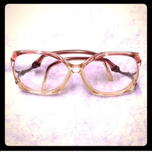 Half clear & half pink frame